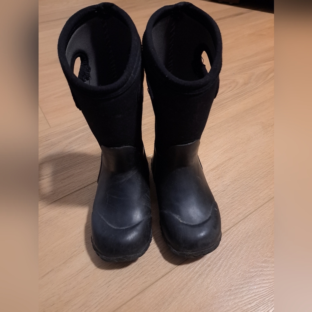 Bogs Toddler Size 10
